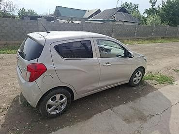 кассеты аудио: Chevrolet : 2018 г., 0.1 л, Автомат, Бензин, Хэтчбэк — 6