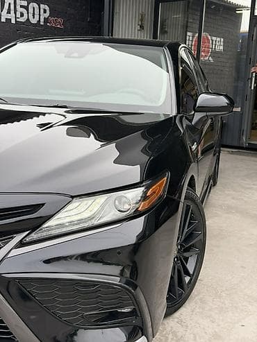 corolla s: Toyota Camry: 2021 г., 2.5 л, Вариатор, Гибрид, Седан — 2