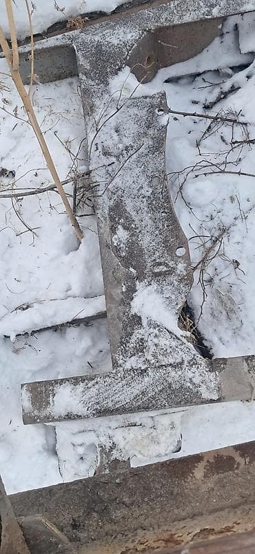 запчасти гбо 4 поколения: Ось прицепа камаз 30 000 сом Подрамник прицепа камаз 10 000 сом — 6