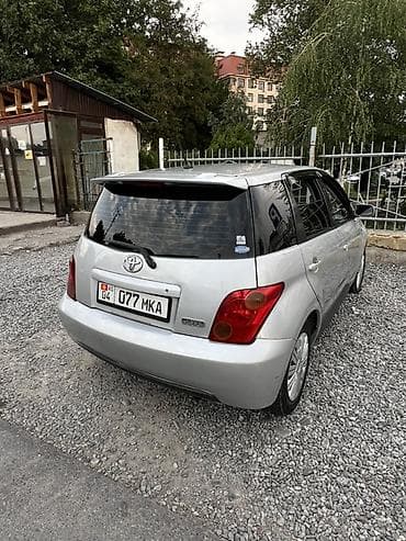 mini cuper: Toyota Ist: 2002 г., 1.3 л, Автомат, Бензин, Хэтчбэк — 6