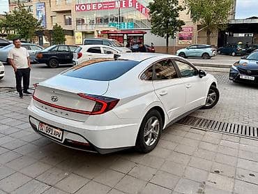 хёндай солярис: Hyundai Sonata: 2022 г., 2 л, Автомат, Бензин, Седан — 3