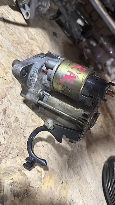 электростартер: Стартер Honda — 1