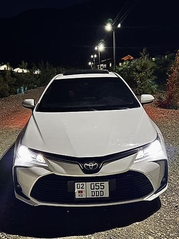 byd гибрид: Toyota Corolla: 2020 г., 1.8 л, Вариатор, Гибрид, Седан — 1