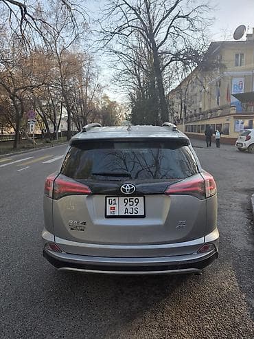 haval h3: Toyota RAV4: 2017 г., 2.5 л, Автомат, Бензин, Внедорожник — 5