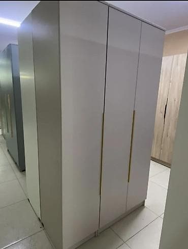 Текчелер, стеллаждар, секичелүү койгучтар: Кийим салуучу шкаф, Жаңы, Түз, ЛДСП — 2