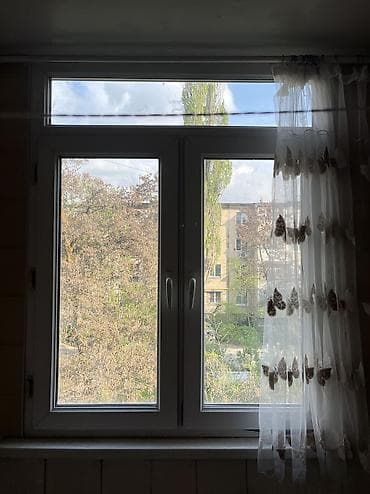 Продам демонтированное пластиковое окно. 1.30х1.51. 5 камерный at lalafo.kg Продам демонтированное пластиковое окно. 1.30х1.51. 5 камерный