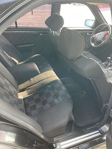 es 2016: Mercedes-Benz C-Class: 1995 г., 2.8 л, Ручные, Бензин, Седан — 7