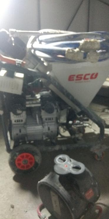 штукатуры: Штукатурная станция, В наличии — 3