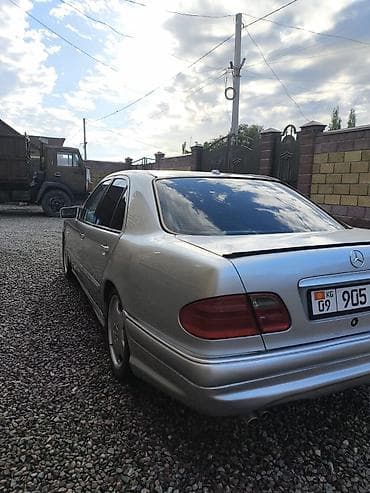 Продажа авто: Mercedes-Benz E-Class: 1998 г., 3.2 л, Автомат, Бензин, Седан — 5