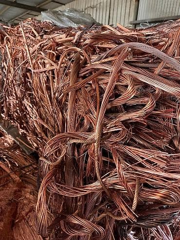 пет бутылки: Куплю цветной металл дорого. медь, алюминий, аккумулятор, латунь и.д — 1