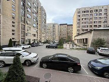 81: 2 комнаты, 77 м², Элитка, 1 этаж, Дизайнерский ремонт — 3
