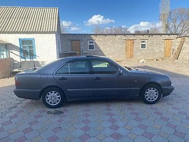 усилитель для авто: Mercedes-Benz E-Class: 1995 г., 2 л, Бензин, Седан — 2