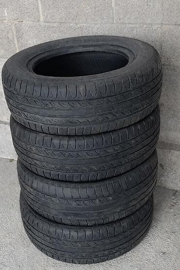 Срочно продаю комплект шин. Параметры: - Размер: 225/60 R16 - Индекс