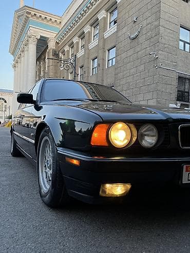 m 8 sukutur: BMW 5 series: 1995 г., 2.5 л, Механика, Бензин, Седан — 8