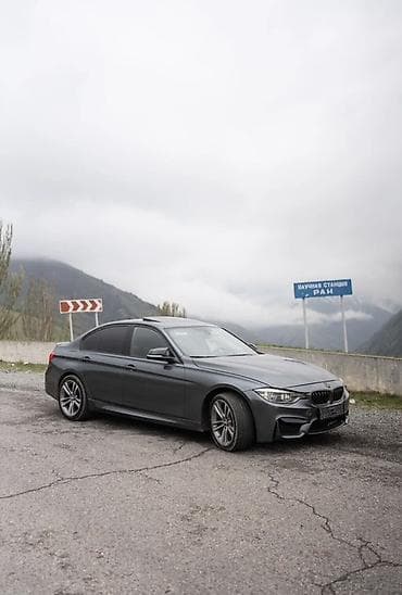 bew e34: BMW 3 series: 2017 г., Седан — 4