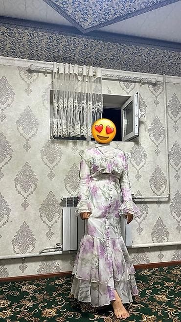 эски кийим: Кече көйнөгү, Узун модель, Шифон, Жеңдери менен — 2