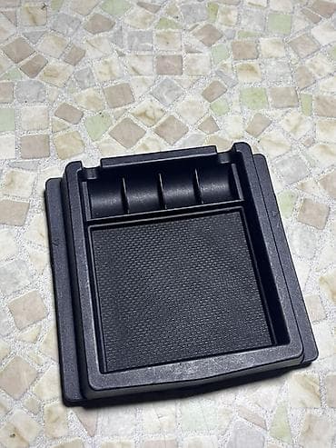 подлокотник аутбек: Органайзер На панель, цвет - Черный — 1