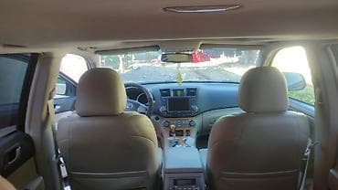 премиум класс: Toyota Highlander: 2010 г., 3.3 л, Автомат, Гибрид, Кроссовер — 9