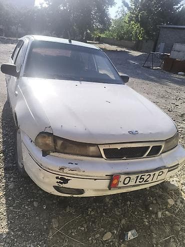 Унаа сатуу: Daewoo Nexia: 2010 г., Кол менен иштөөчү, Седан — 2