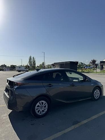 prius v: Toyota Prius: 2018 г., 1.8 л, Вариатор, Гибрид, Хэтчбэк — 5