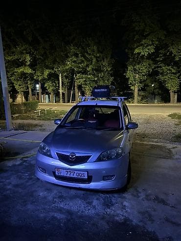 mazda 623: Mazda Demio: 2003 г., 1.5 л, Механика, Бензин, Хэтчбэк — 4