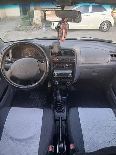 сокулук селекция: Suzuki Alto: 2003 г., 1.1 л, Кол менен иштөөчү, Бензин, Хетчбек — 8