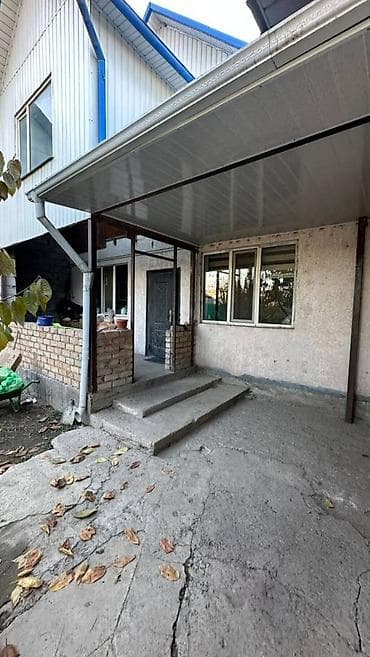 дом в сукулуке: СРОЧНО ПРОДАЕТСЯ ДОМ район Пишпек, Лущихина Есть хороший торг! — 2