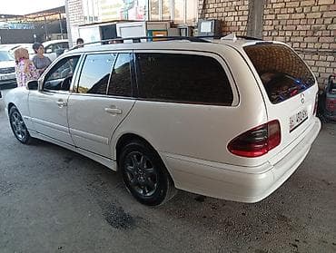 mers c class: Mercedes-Benz E-Class: 2001 г., 2.2 л, Автомат, Дизель, Универсал — 2