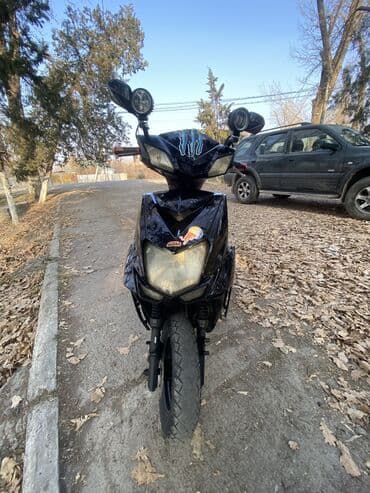 контрактный двигатель в бишкеке: Макси-скутер M8, 150 куб. см, Бензин, Б/у — 1