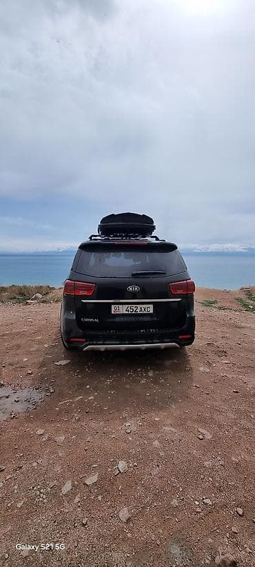 mini kuper: Kia Carnival: 2019 г., Минивэн — 4