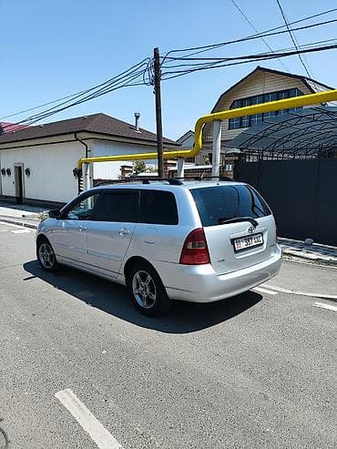 Унаа сатуу: Toyota Corolla: 2002 г., 1.6 л, Кол менен иштөөчү, Бензин, Универсал — 2
