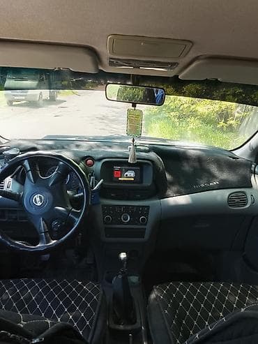 v klass: Nissan Almera Tino: 2003 г., 1.8 л, Ручные, Бензин, Минивэн — 2