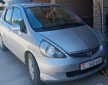 Honda Jazz: 2004 г., 1.4 л, Автомат, Бензин, Хетчбек lalafo.kg да Honda Jazz: 2004 г., 1.4 л, Автомат, Бензин, Хетчбек