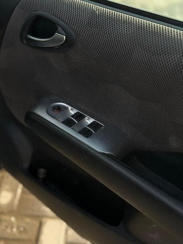 honda fit kg: Honda Fit: 2004 г., 1.5 л, Вариатор, Бензин, Хэтчбэк — 4