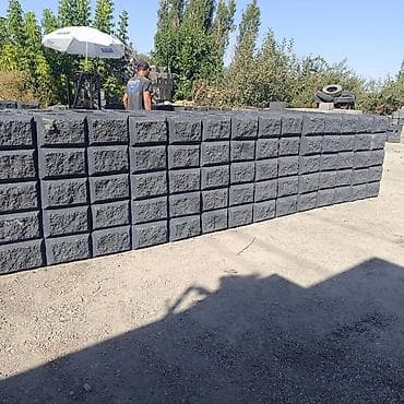 Отопление и нагреватели: Декоративные бетонные блоки «скала» для заборов и подпорных стен. - — 2