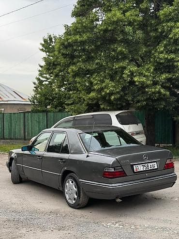 dodje ram: Mercedes-Benz E-Class: 1994 г., 2 л, Автомат, Бензин, Седан — 9