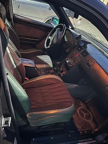 Mercedes-Benz C-Class: 1994 г., Механика, Седан — 4