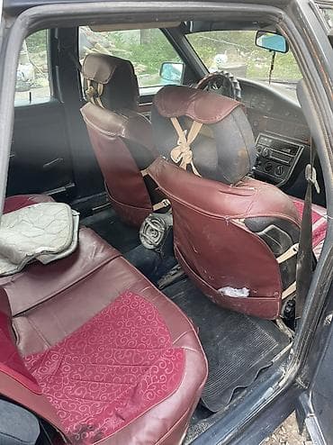 машина авди: Audi 100: 1989 г., 1.8 л, Кол менен иштөөчү, Бензин, Универсал — 4