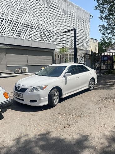 golf vr6: Toyota Camry: 2008 г., Седан — 3