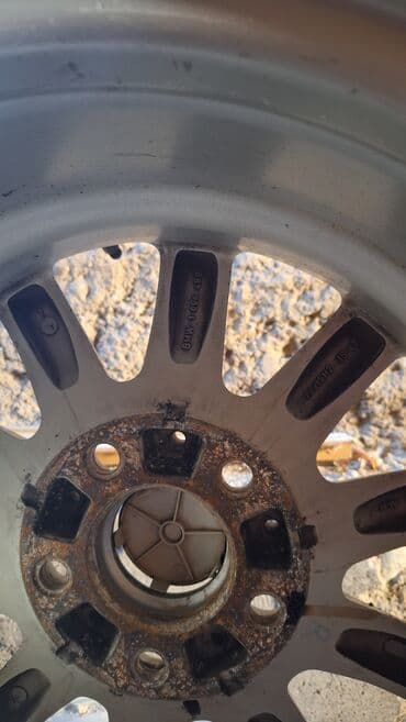 купить запчасти на опель вектра б: Диски R 15 BMW, отверстий - 5, Новый — 3