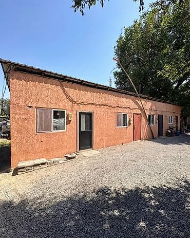 barn house: ✨ Продаётся дом в с. Сокулук ✨ 🏡 Характеристики: • Участок – 7,5 — 2