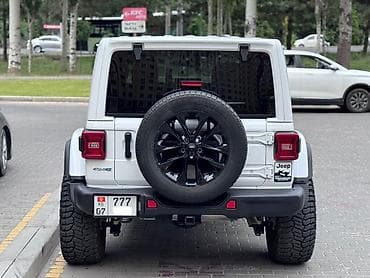Продажа авто: Jeep Wrangler: 2021 г., 2 л, Автомат, Гибрид, Внедорожник — 4