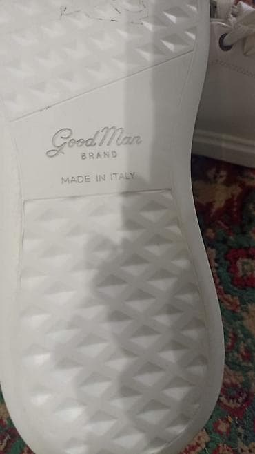 Кроссовки и спортивная обувь: Кожаные кеды Good Man Brand, Made in Italy привезли из Европы - — 1