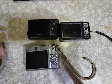samsung dv150f: СРОЧНО продаю ФОТОАППАРАТЫ, 4шт Sony - 9000 сом, работает на — 2