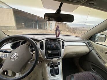 меняю дом на машину: Toyota Highlander: 2004 г., 3.3 л, Автомат, Газ, Внедорожник — 7