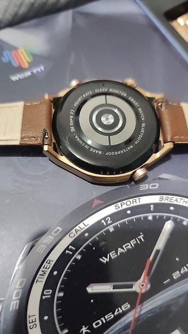 Другие смарт-часы: Смарт-часы HW5 Ultimate (WearFit) - Дисплей: 1.52", AMOLED — яркая — 4