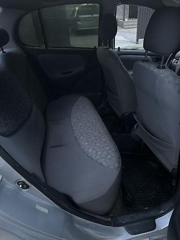 ауди а6 с4 1: Toyota Echo: 2000 г., Кол менен иштөөчү, Седан — 4