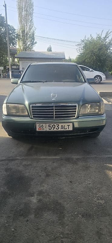 машины без прав: Mercedes-Benz C-Class: 1995 г., 2 л, Механика, Бензин, Седан — 1