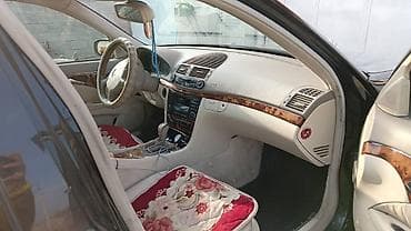 машина byd e2: Mercedes-Benz E-Class: 2002 г., Автомат, Седан — 4