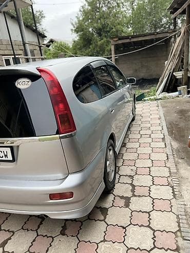 подлокотник стрим: Honda Stream: 2001 г., 2 л, Автомат, Бензин, Минивэн — 9